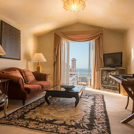 阿尔巴罗斯酒店 5* 卡斯凯什