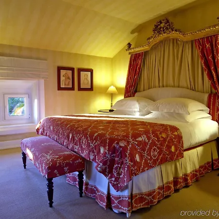The Albatroz Hotel Віавіа