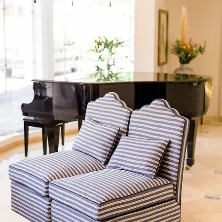 ألباتروز 5* كاسكايس
