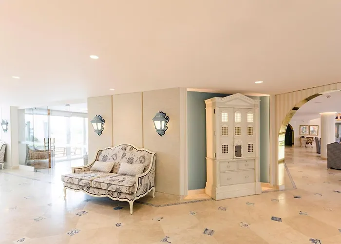 Hotel The Albatroz Cascais