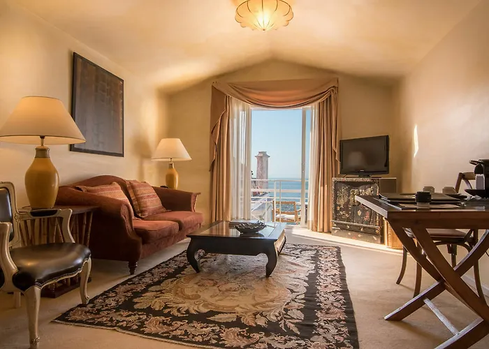 The Albatroz 5* Cascais